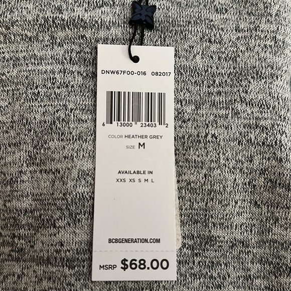 Dress - size medium - never worn - Picture 4 of 4